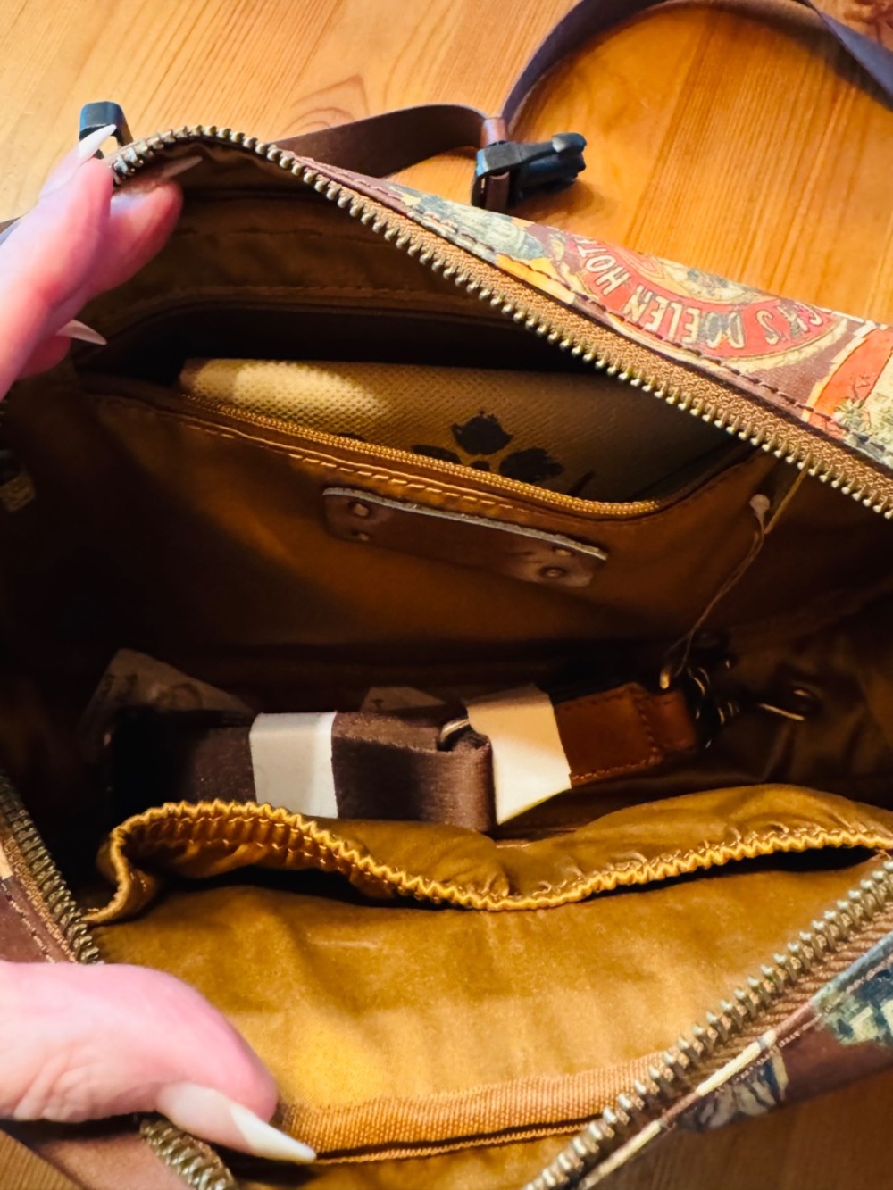 Fanny Pack - Picture 4 of 7